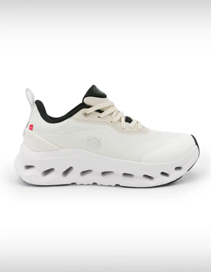 کتانی دویدن Unisex آن رانینگ Cloud Nova U
