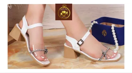 صندل طلقی زنانه پاشنه‌دار