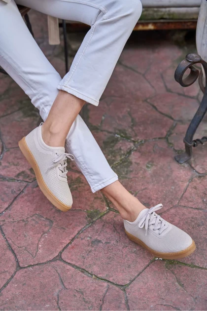 کتانی زنانه madamra madamra