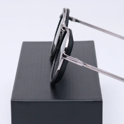 عینک از برند RAYBAN کد 181462