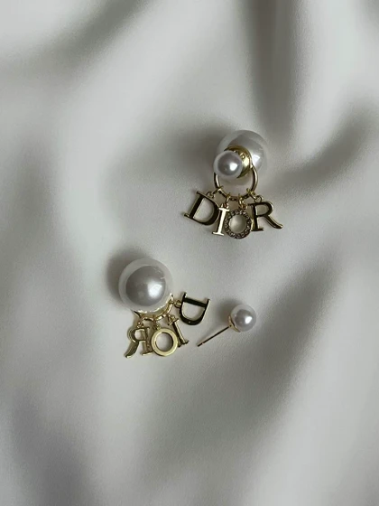 گوشواره Dior