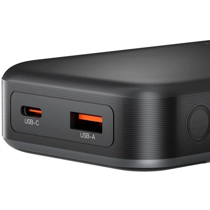 پاور بانک 10000 ایکس او XO مدل PR232 توان 33 وات با صفحه نمایش