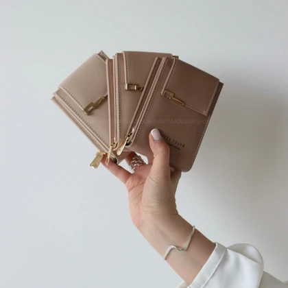 کیف پول و جاکارتی بومر