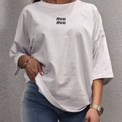 تیشرت طرح miu miu