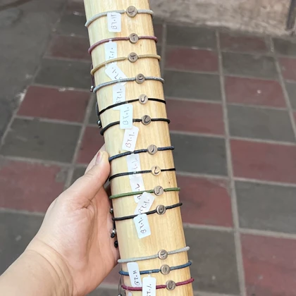 دستبند حروف سکه ای نقره با بافت لوله ای دست سازنقره عیار 925