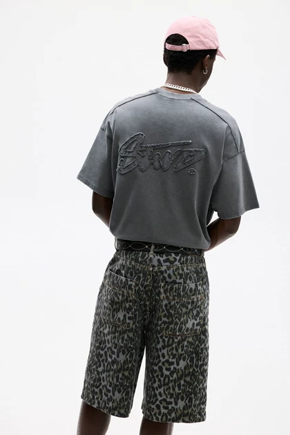 تیشرت مردانه pull-and-bear