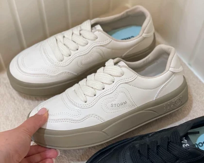 کتانی زنانه ونس قلبی (برند یرفا)