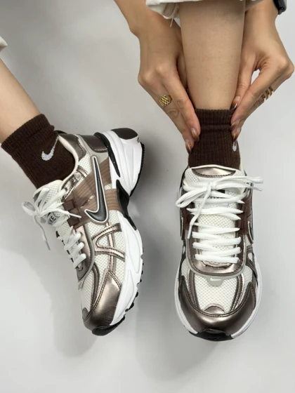 کتانی نایک وی تو کی سمپل 2251