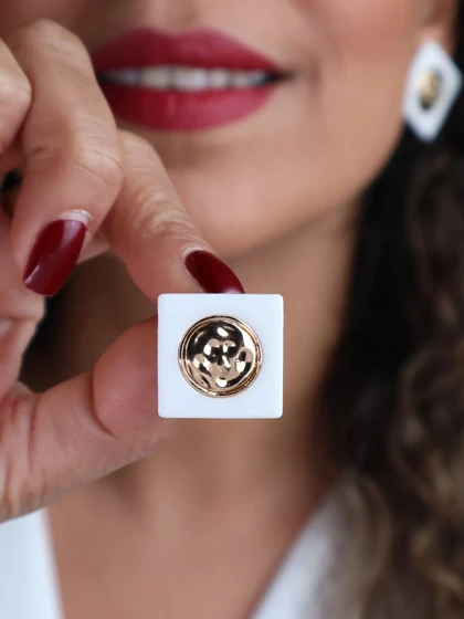 گوشواره زنانه مدل قاب کدE1168