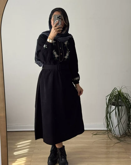 پیراهن مخمل کبریتی بابونه