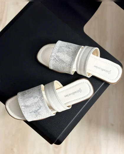 کفش صندل زنانه مدل Stradivarius Sandal - SPi47