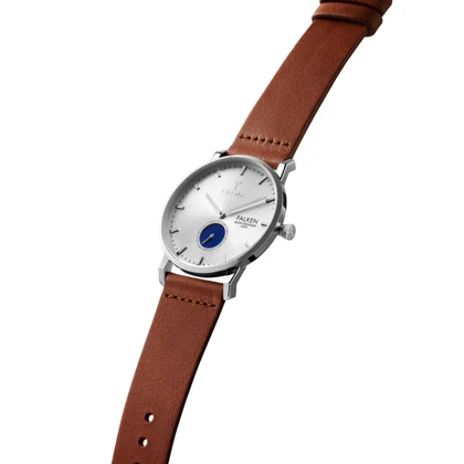 ساعت مچی عقربه ای زنانه مردانه تریوا (TRIWA) مدل Blue eye Falken Brown classic