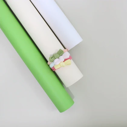 کش مینیمال سه عددی با پارچه نرم و ترکیب رنگی جذاب