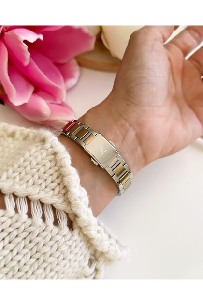 ساعت زنانه دنیل کلین daniel-klein