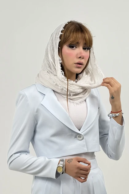 کراپ کت استرادیواریوس