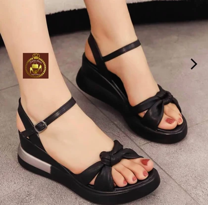 صندل لژدار طبی زنانه اسکایپ گره‌ای