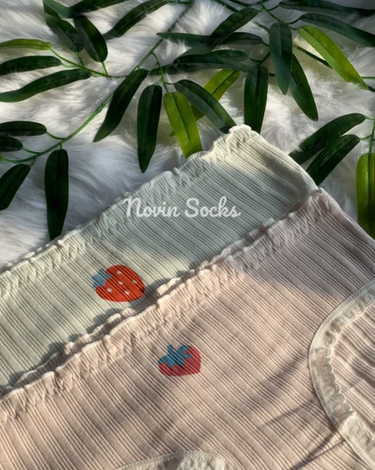 شورت صورتی فانتزی (مناسب سایز 38 الی 40)