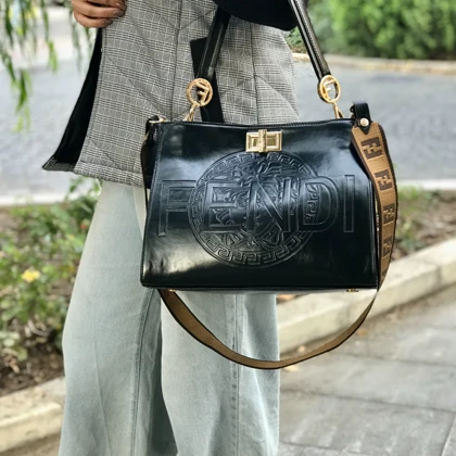 کیف زنانه Fendi (فندی) وارداتی بزرگ کد 1604