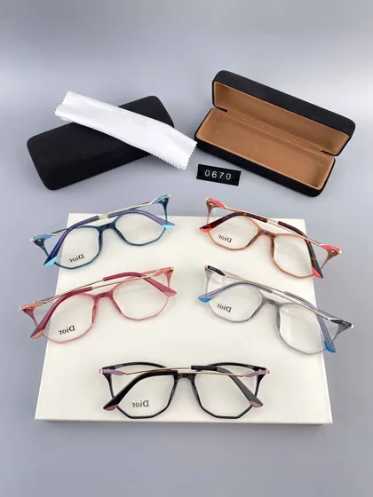 عینک طبی برند دیور CD0670