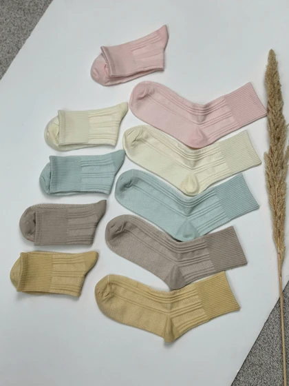 جوراب ساق‌دار زنانه