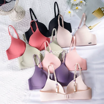 سوتین طرح پارمیس سایز 70