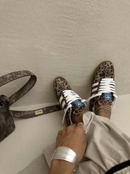 کتانی ADIDAS