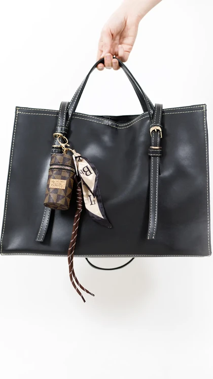 چارم بگ کیف استوانه ای