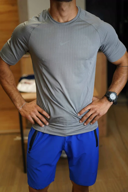 تیشرت ورزشی مردانه کشی و تنفس پذیر