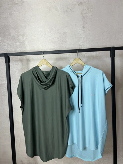 وست مردانه کلاهدار