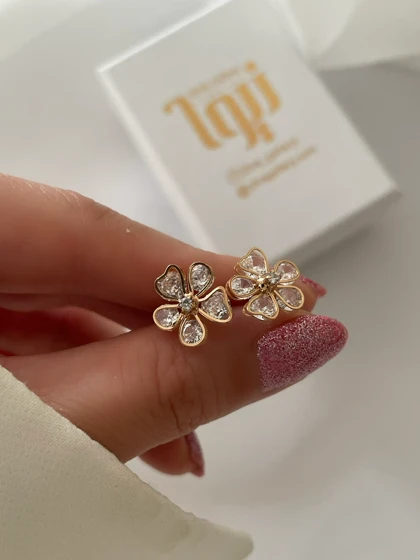 گوشواره میخی ژوپینگ