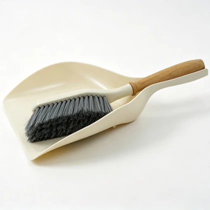 جاروب خاک انداز دستی دسته چوبی دینا