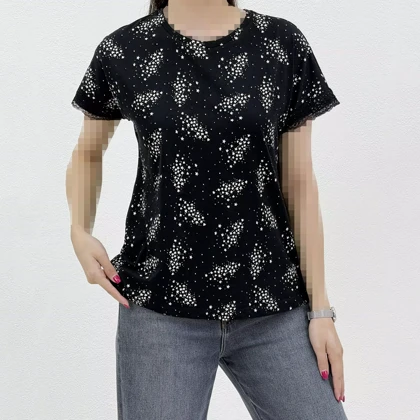 تیشرت زنانه طرحدار آستین کوتاه