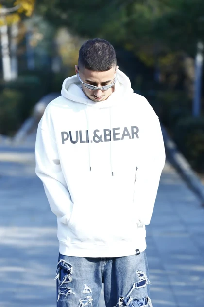 هودی طرح دار برند PULL&BEAR