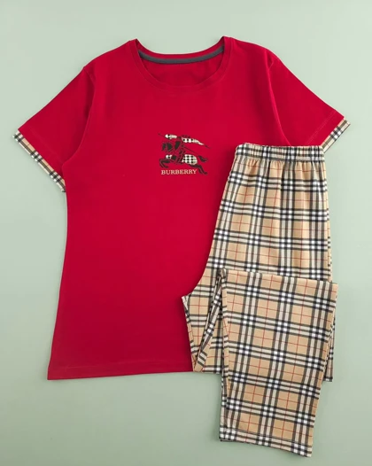 تی‌شرت و شلوار burberry