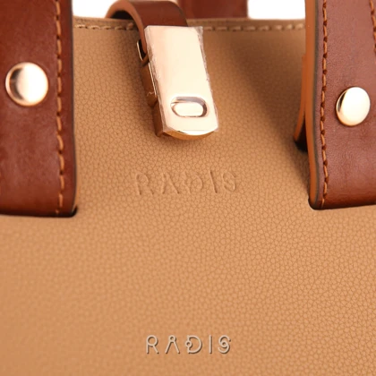 کیف دستی زنانه چرم رادیس مدل Lian کد 047-M.GN