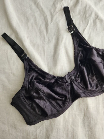 سوتین تک فنردار بدون ابر ژوردار برند HR کد: 501