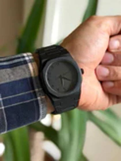 ساعت مچی فول بلک carbon-new