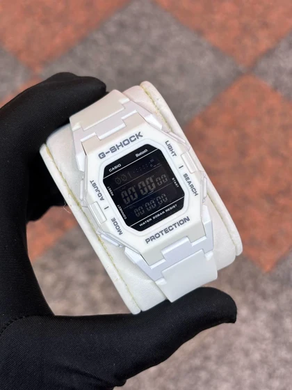 ساعت جی شاکG500 سفید