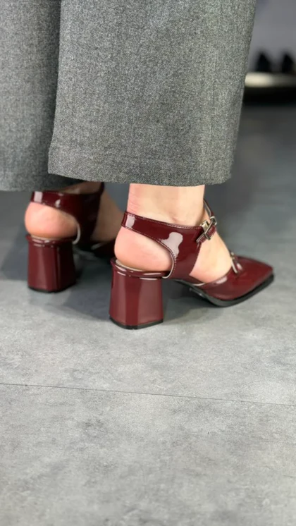 P564 - پاشنه دورکاب P564