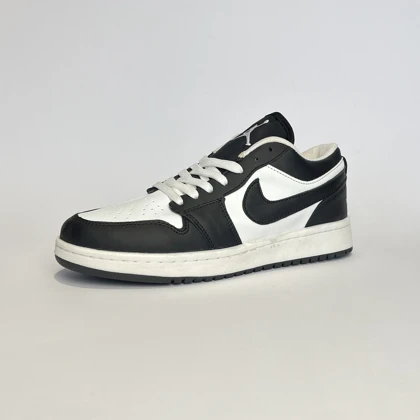 کفش روزمره نایک جردن 1 مشکی سفید