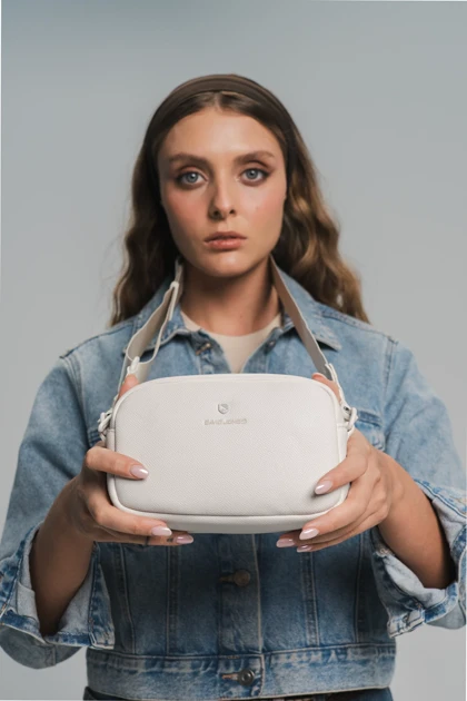 کیف دستی و دوشی زنانه دیوید جونز DAVID JONES مدل CM7339