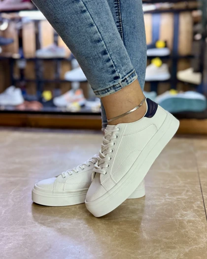 ونس ساده دخترانه بیسیک زارا (برند یرفا)