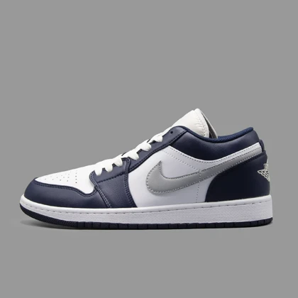 نایکی جردن 1 طوسی سرمه‌ای ساق کوتاه Nike Air Jordan 1 Low Wolf Grey Midnight Navy