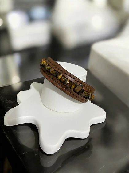 دستبند مردانه چرم طبیعی طرح سنگی کد3335063