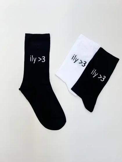جوراب ساق بلند طرح ily 3 (آی لاو یو) یونیسکس
