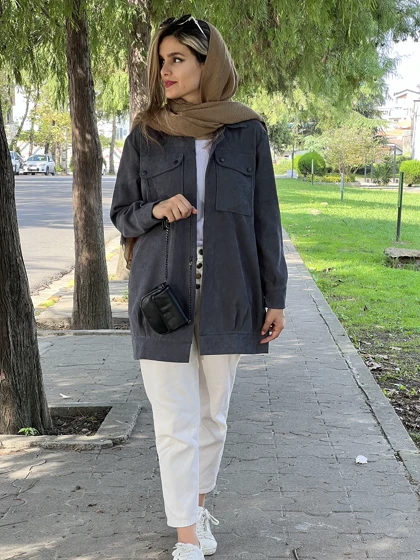 مانتو کبریتی میلان دارای ایراد جزیی