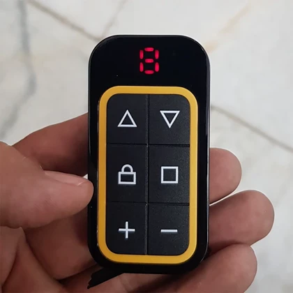 ریموت کنترل 8 کانال چند فرکانسی چیتا CHEETAH مدل مولتی فرکانس شارژی