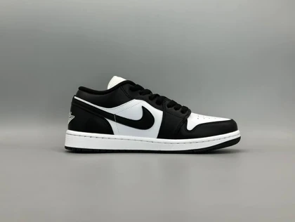 کتانی نایکی جردن1لو پاندا سفید مشکی/Nike Air Jordan1 low