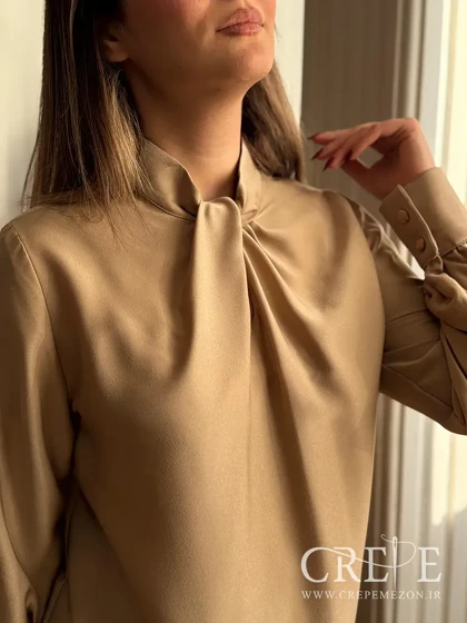 شومیز یقه گره‌ای ساتن مخمل