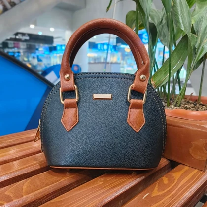 کیف اسپرت شیودا